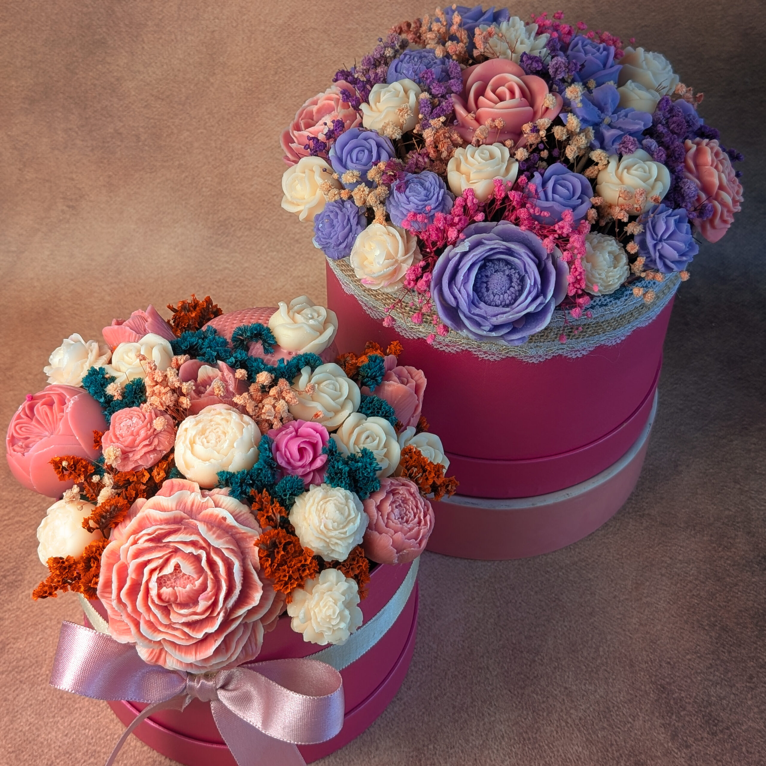 Luxury Round Bouquet Candle – Pink Peony Grandeur - Image 2