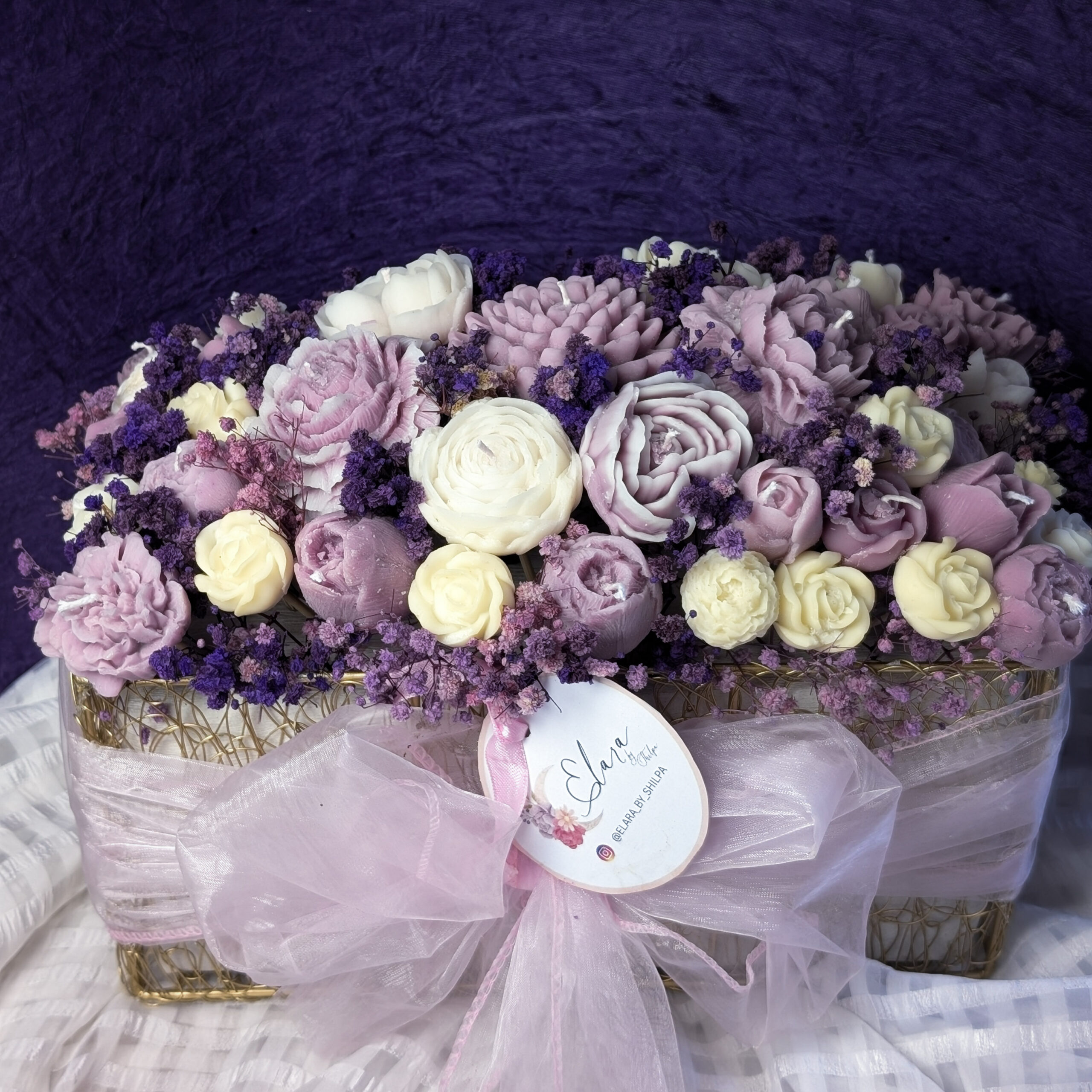 Luxury Floral Basket Candle – Pastel Elegance - Image 4