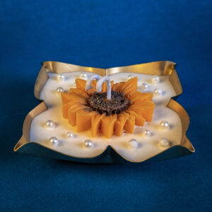 4-Leaf Metal Urli – Sunflower Glow Candle