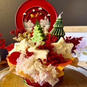 Christmas Candle Bouquet – Limited Edition Festive Arrangement