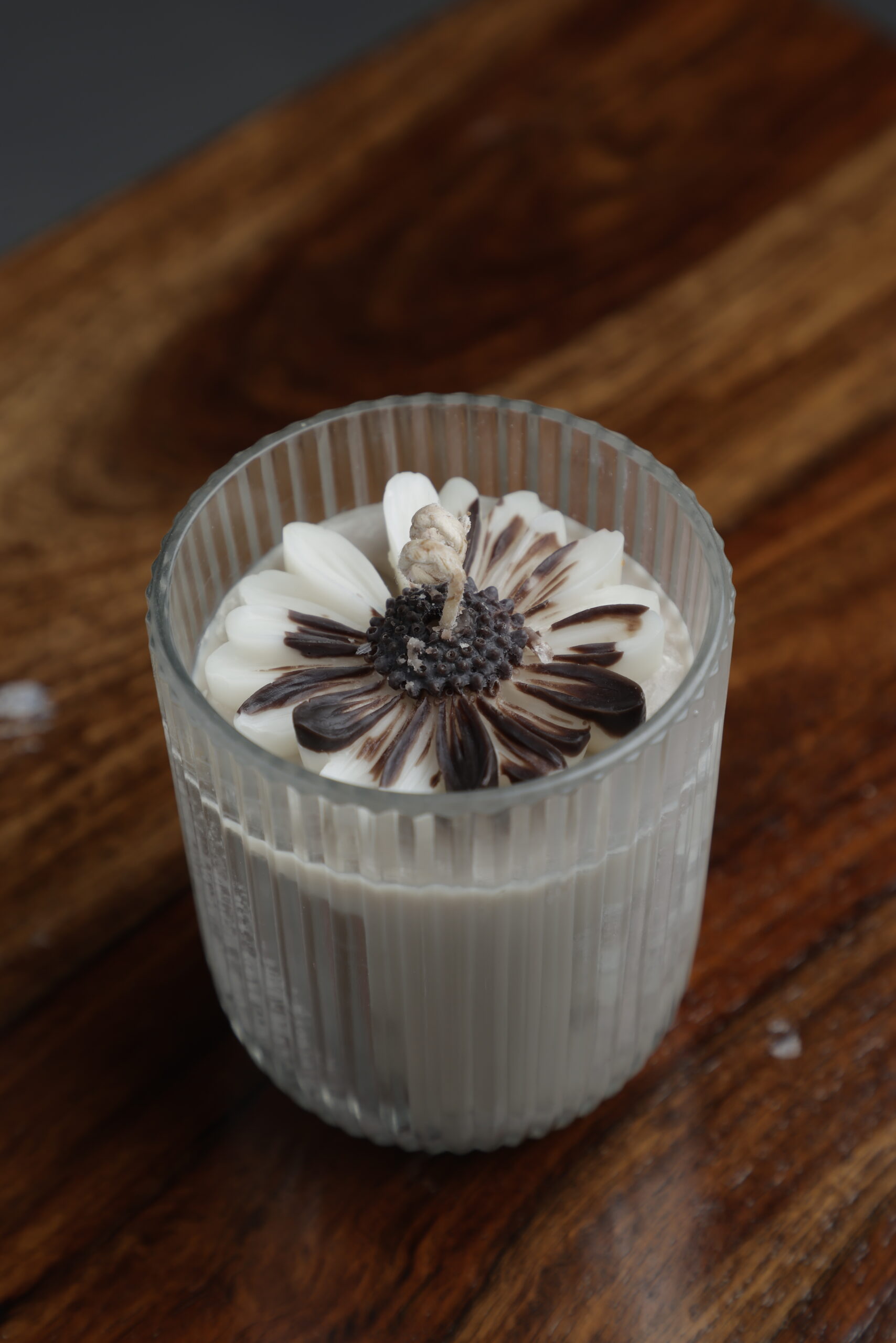 Ivory Bloom Candle – Handcrafted Floral Candle in Ribbed Glass - Image 3