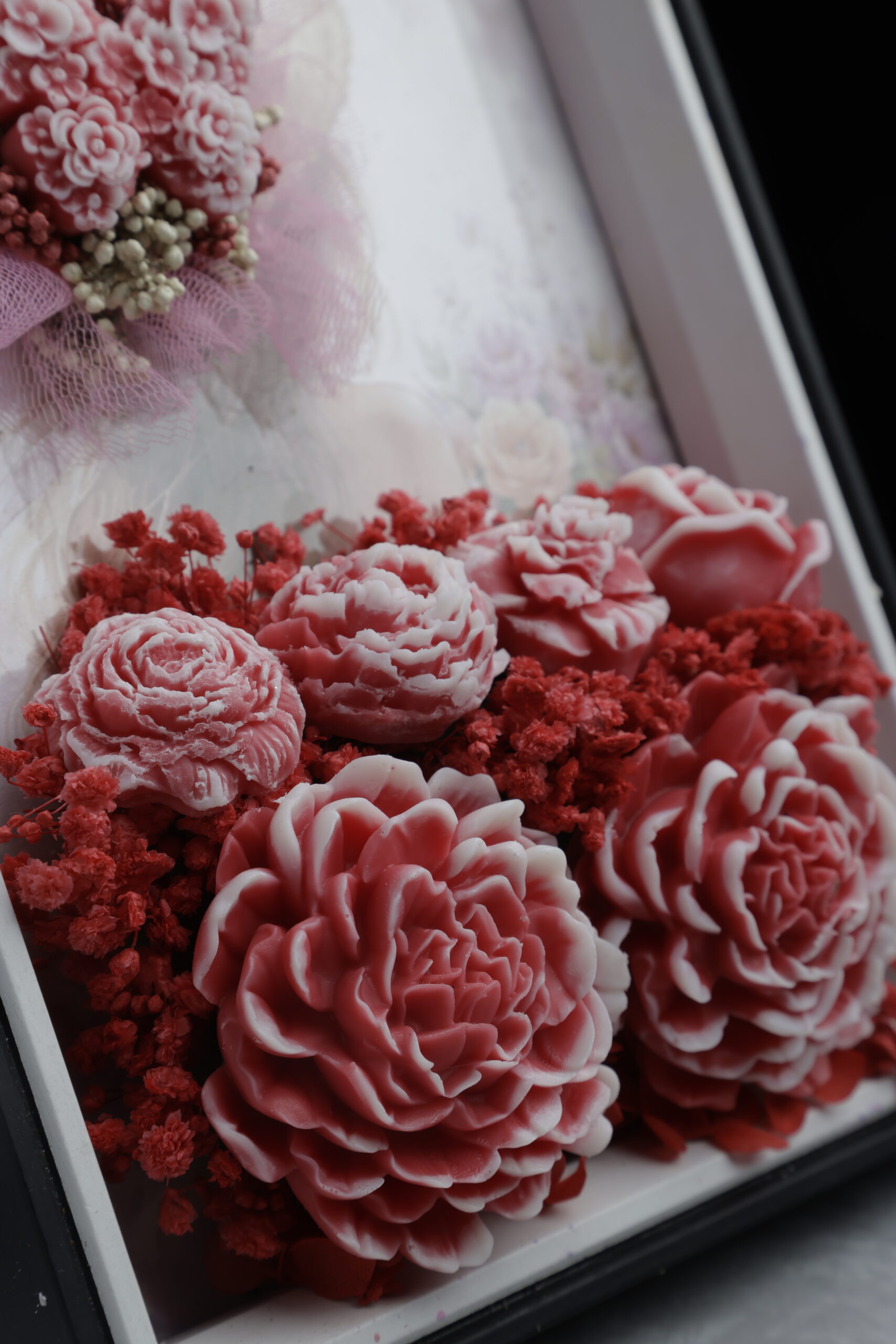 Floral Story Candle Frame - Image 3